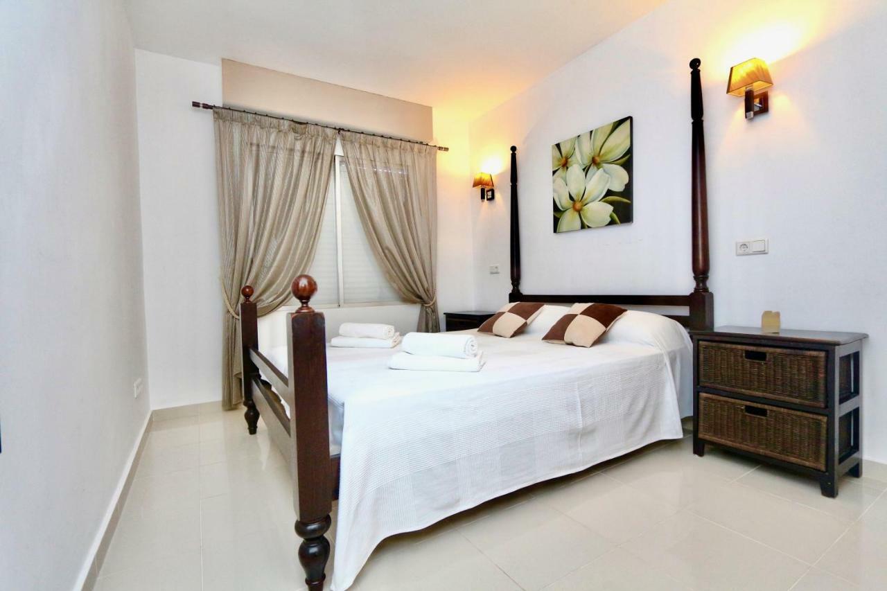 3- Bedroom Apartment In The Centre Of Calpe With Nice Living Room, 1 Bathroom. Eksteriør bilde