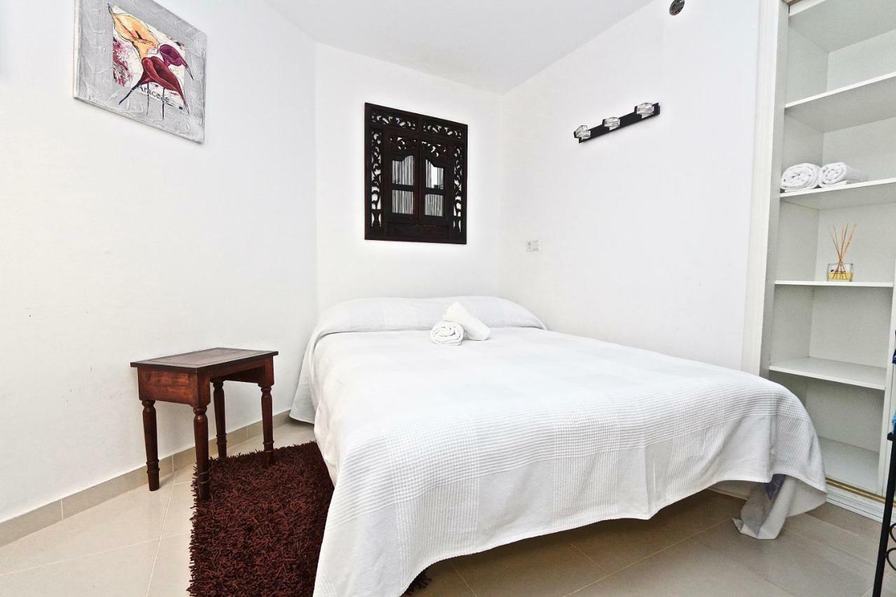 3- Bedroom Apartment In The Centre Of Calpe With Nice Living Room, 1 Bathroom. Eksteriør bilde