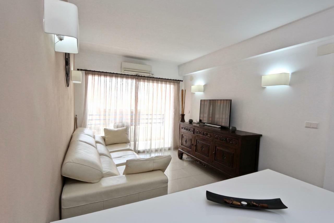3- Bedroom Apartment In The Centre Of Calpe With Nice Living Room, 1 Bathroom. Eksteriør bilde